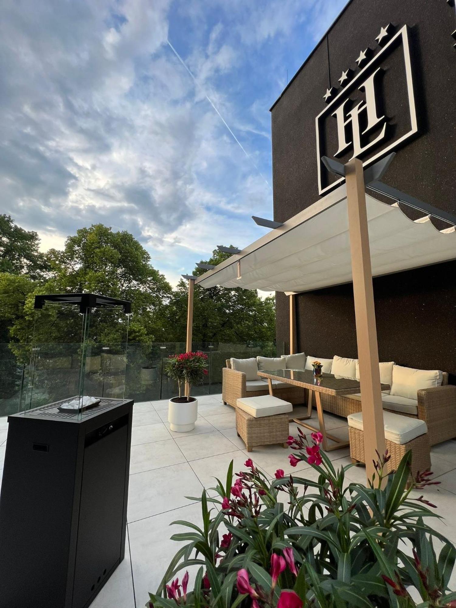 Hotel Lantier Wellness & Spa 바이톰 외부 사진