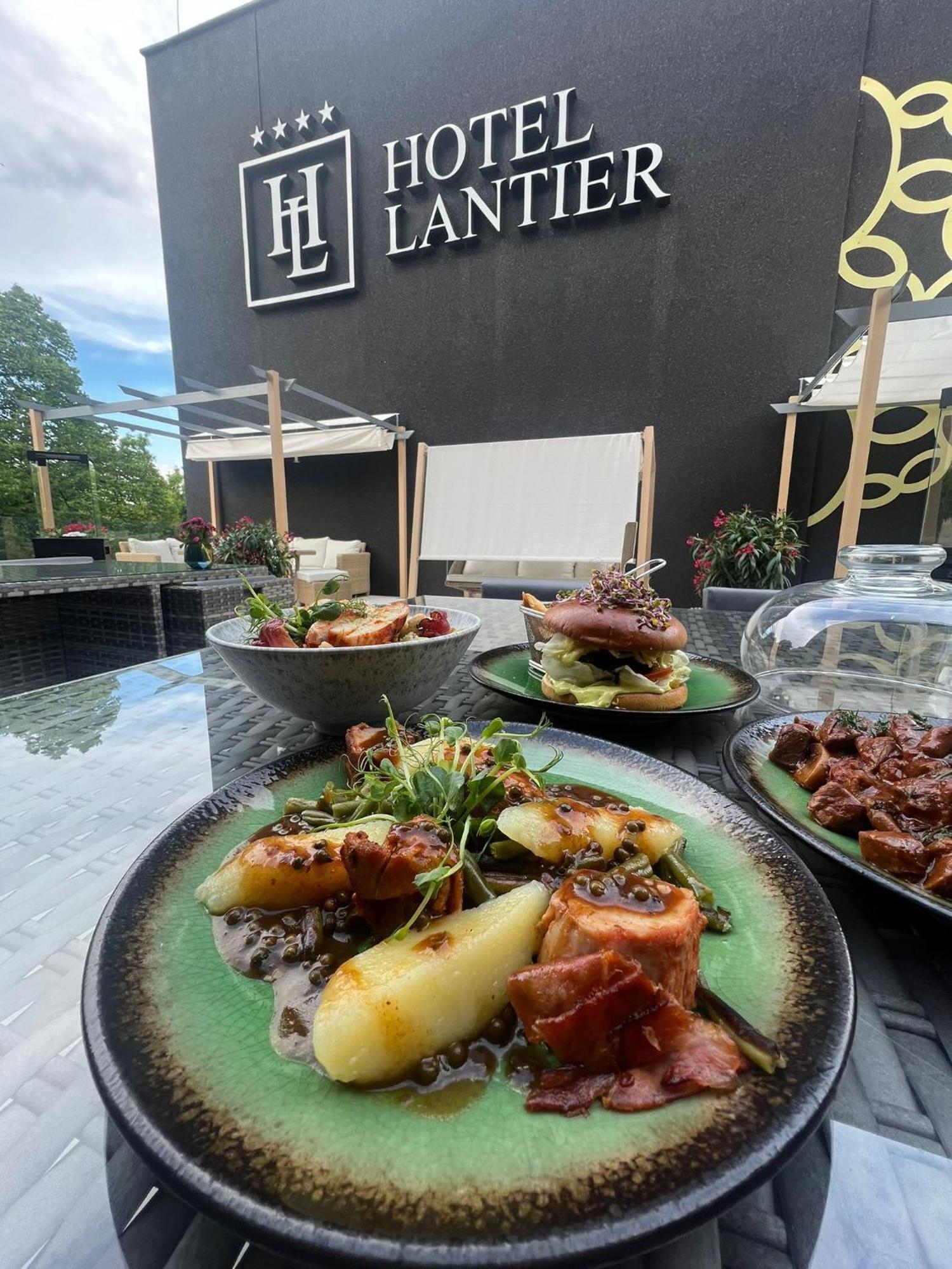 Hotel Lantier Wellness & Spa 바이톰 외부 사진