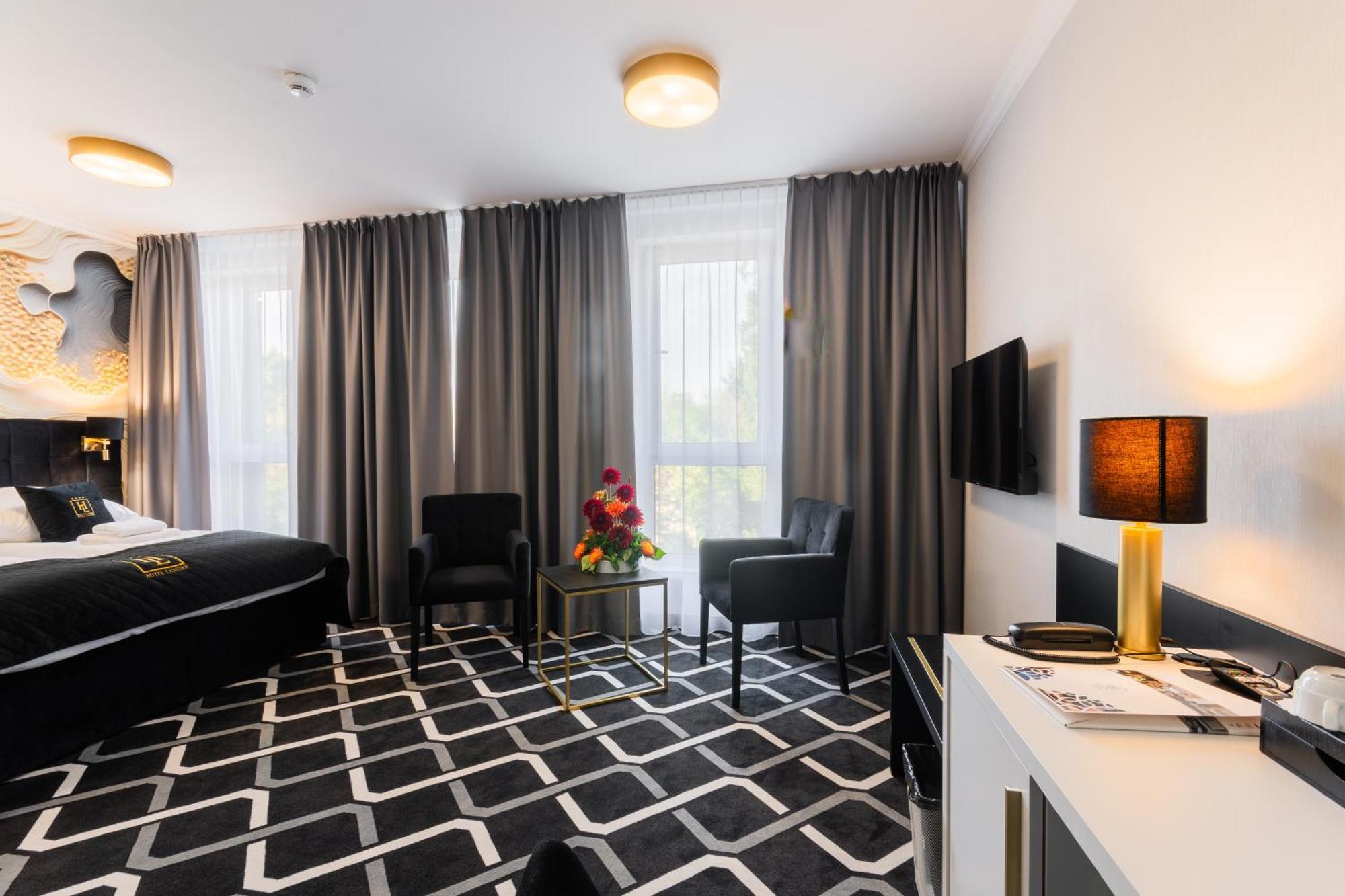 Hotel Lantier Wellness & Spa 바이톰 외부 사진