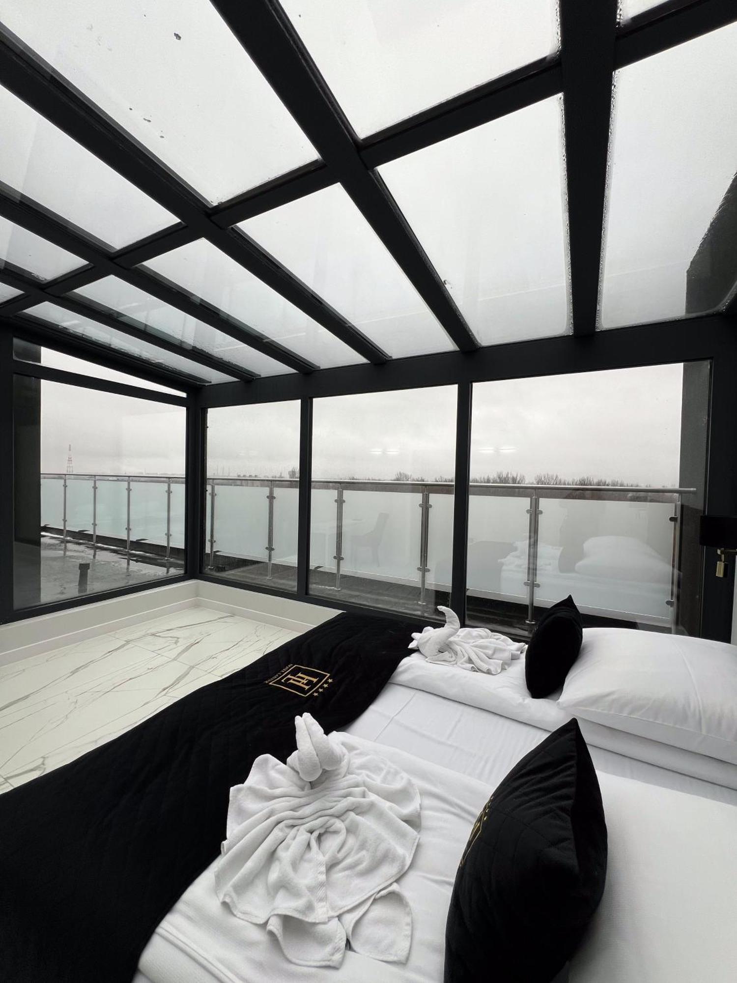 Hotel Lantier Wellness & Spa 바이톰 외부 사진