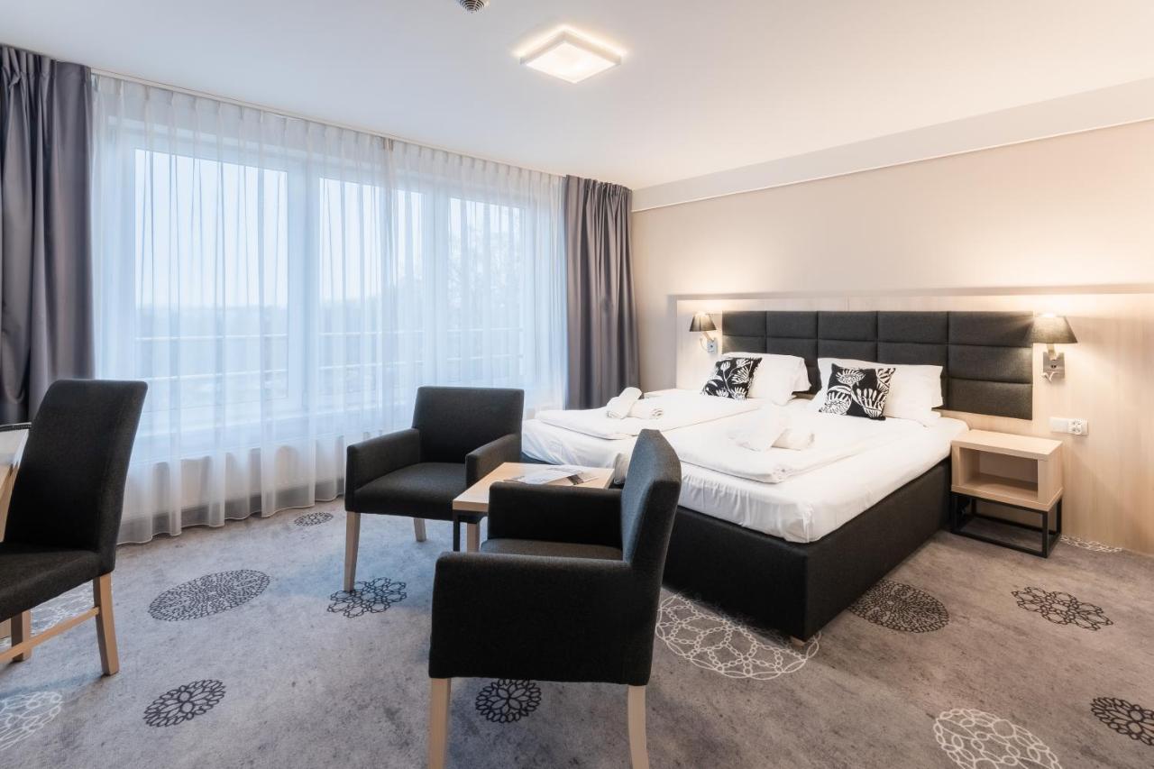 Hotel Lantier Wellness & Spa 바이톰 외부 사진